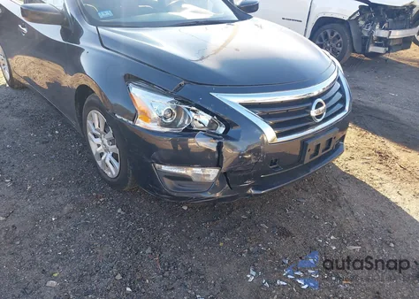 2013 Nissan Altima 2.5 from USA, damaged, VIN 1N4AL3AP8DC904827